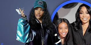 How Old Is SZA Daughter Clearing Up the Internet Confusion SZA performing on stage during her SOS Tour, showcasing her artistic career.