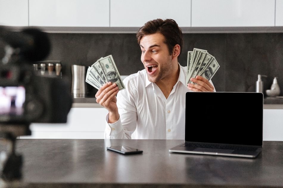 earn money online UK